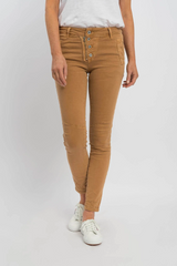 Italian Star Button Jean Classic Biscotti