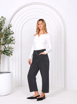 Leo Barrel Jeans -Black