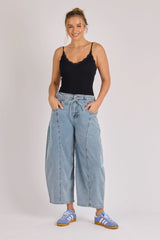 Barrel Leg Jeans - Mid Blue Wash
