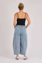 Barrel Leg Jeans - Mid Blue Wash