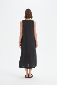 Inverted Pleat Linen  Dress - Black