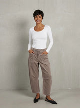 Leo Barrel Corduroy Jeans - Latte