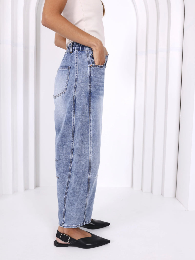 Carson Barrel Jeans - Light Blue
