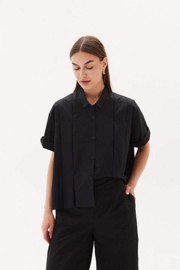 Inverted Pleat Detail Shirt Black