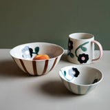 Charcoal/Pink Centre flowers Large Mug