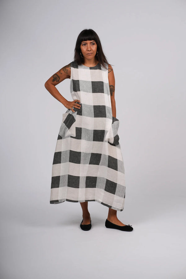 Montaigne Remy Linen Dress in Large Black Check